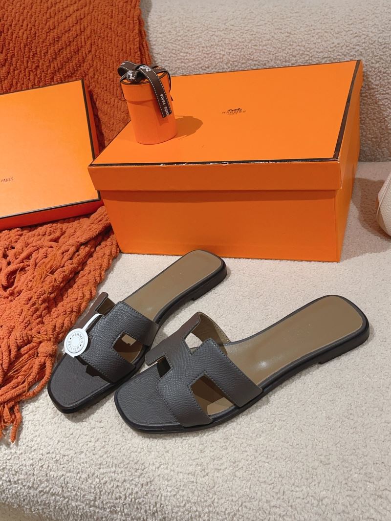 Hermes Slippers